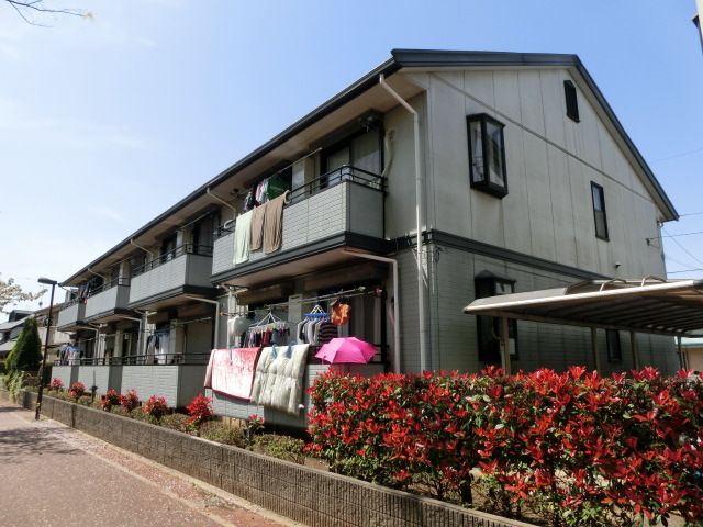 建物外観　日当たり良好です。