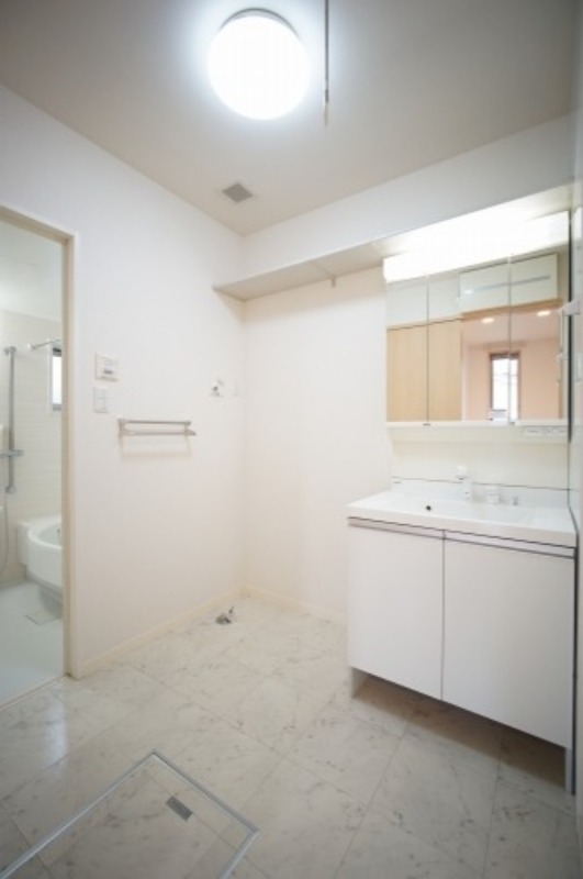 洗面設備　図面と現状に相違がある場合には現状を優先