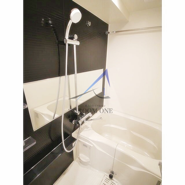 バス・シャワールーム　お風呂です。