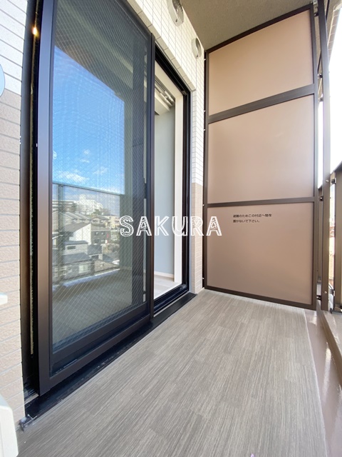 バルコニー　便利で嬉しいバルコニー付きです♪