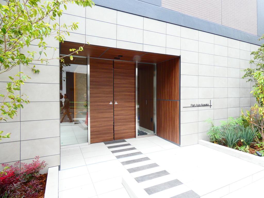 エントランス　エントランス