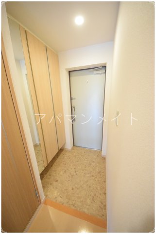 玄関　シューズボックス付き