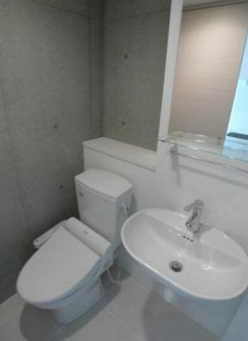 トイレ　※別部屋の参考写真です。