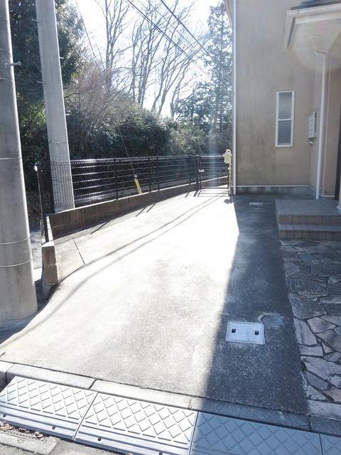 駐車場　★タウンハウジング稲田堤店★駐車場★