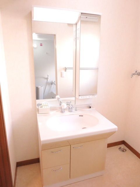 洗面設備　★タウンハウジング稲田堤店★独立洗面台★