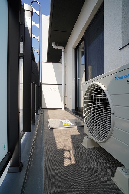 バルコニー　バルコニー