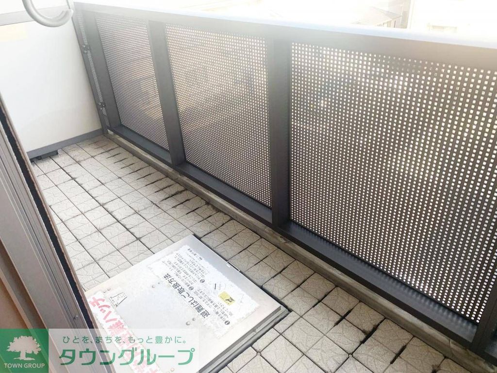 バルコニー　バルコニー