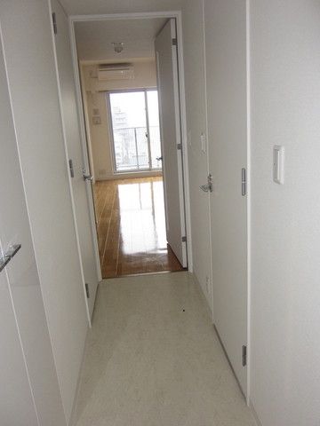 玄関　★★玄関より★★