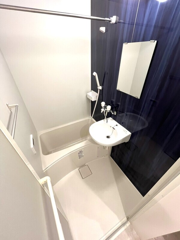 バス・シャワールーム　※別号室の参考写真です