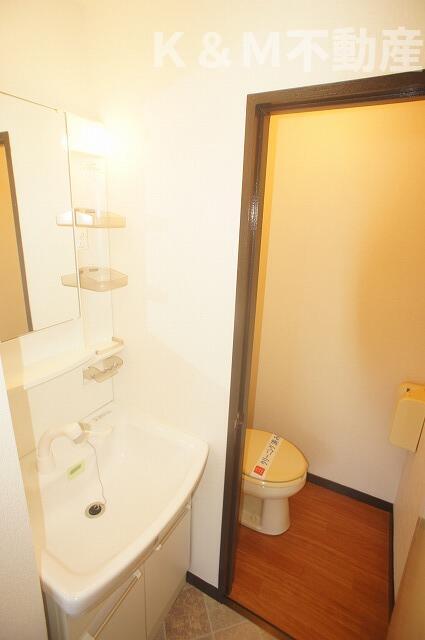 洗面設備　洗面所です