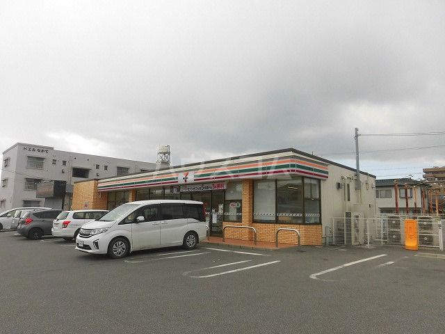 コンビニ　セブン-イレブン刈谷中手町店（コンビニ）まで1991m