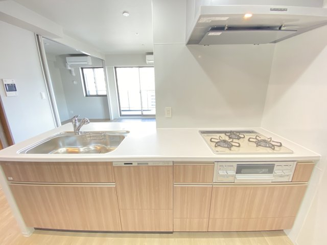 キッチン　お料理しやすいシステムキッチンです