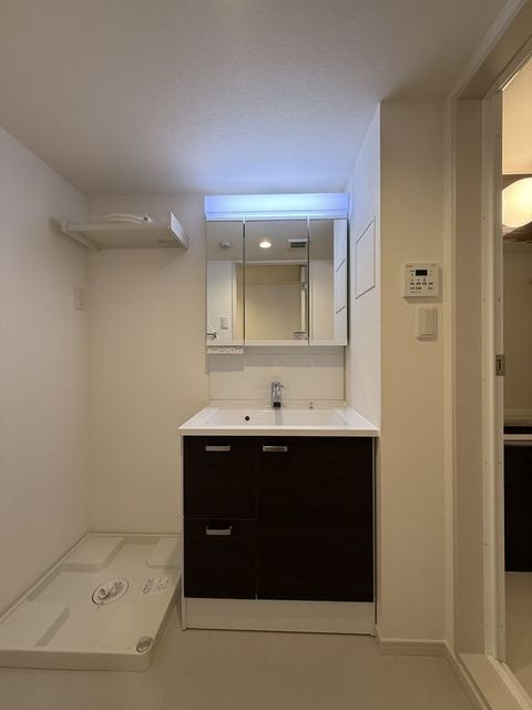 洗面設備　同施工別部屋参考写真