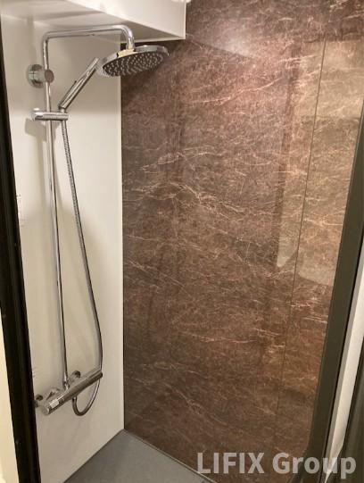 バス・シャワールーム　シャワールーム