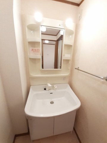 洗面設備　広い洗面スペースです★