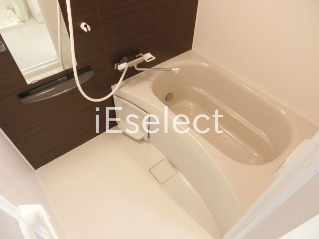 バス・シャワールーム　追い焚き付きでポカポカですね