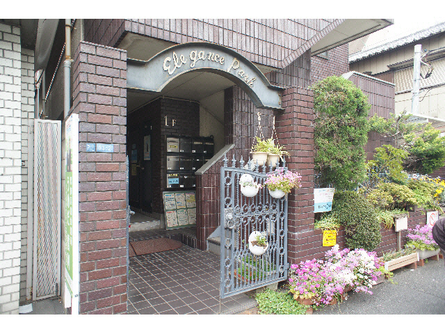 エントランス　エントランス部分