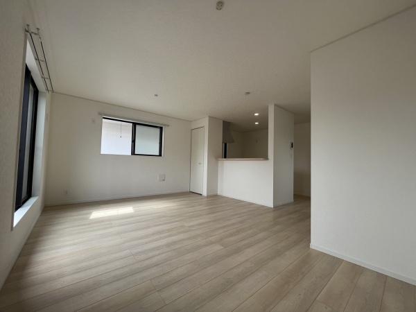 その他　ゆったりしたリビングダイニング