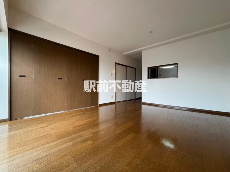 居室・リビング　リビング