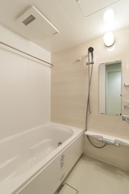 バス・シャワールーム　※写真は同タイプ住戸です。