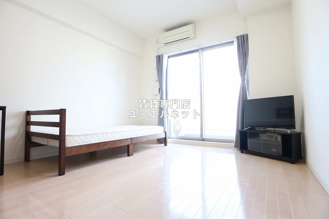 居室・リビング　ゆったりとくつろげる、落ち着きのある居室空間です