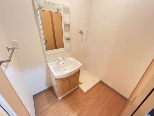 洗面設備　洗髪洗面化粧台