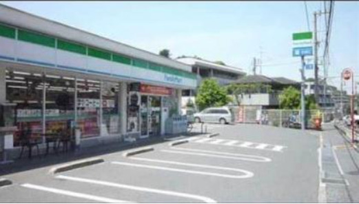 コンビニ　ファミリーマート金沢富岡店（コンビニ）まで1915m