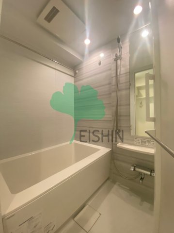 バス・シャワールーム　清潔感のある浴室です！