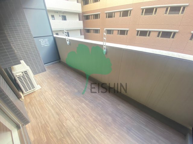 バルコニー　日当たりの良いバルコニーです！