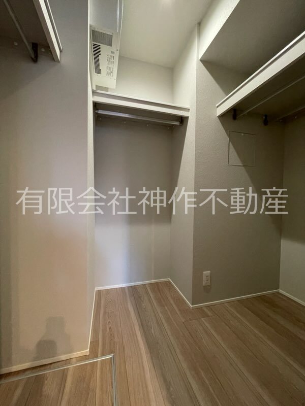 収納　ウォークインクローゼット
