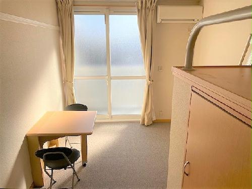 その他　カーペットはお部屋によって異なります