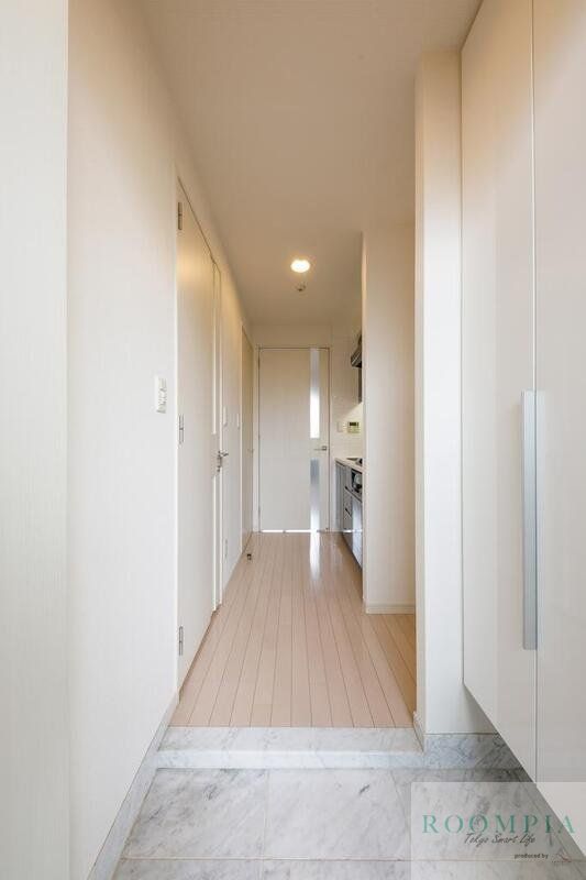 玄関　物件画像