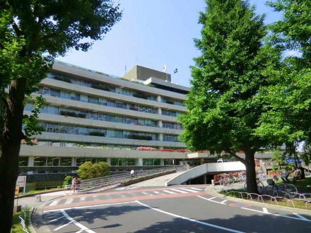 役所　荒川区役所（役所）まで30m