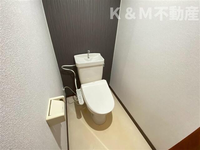 トイレ　落ち着いたトイレです