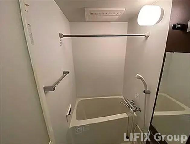 バス・シャワールーム　風呂