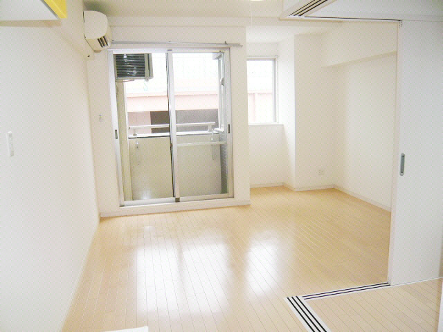 居室・リビング　※別部屋(参考)