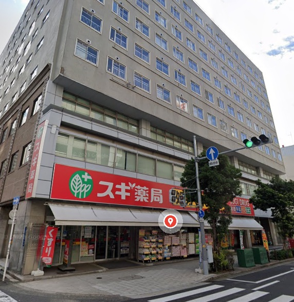 ドラックストア　スギ薬局瓦屋町店（ドラッグストア）まで384m