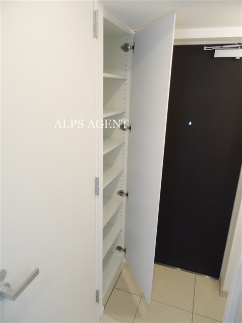 玄関　同一仕様