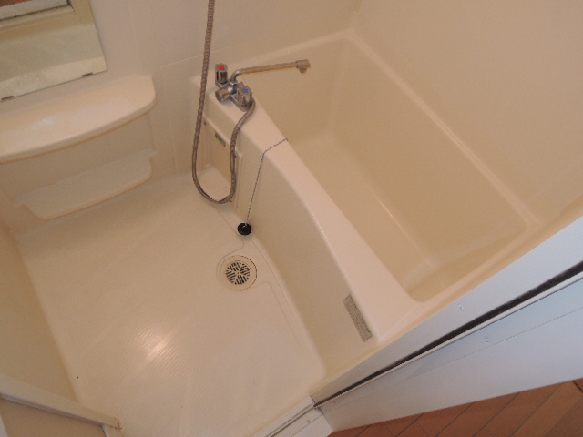 バス・シャワールーム　日々の暮らしに欠かせないお風呂です