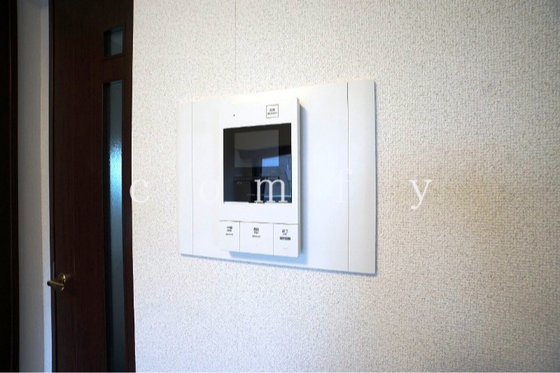 セキュリティ　モニター付きインターホン