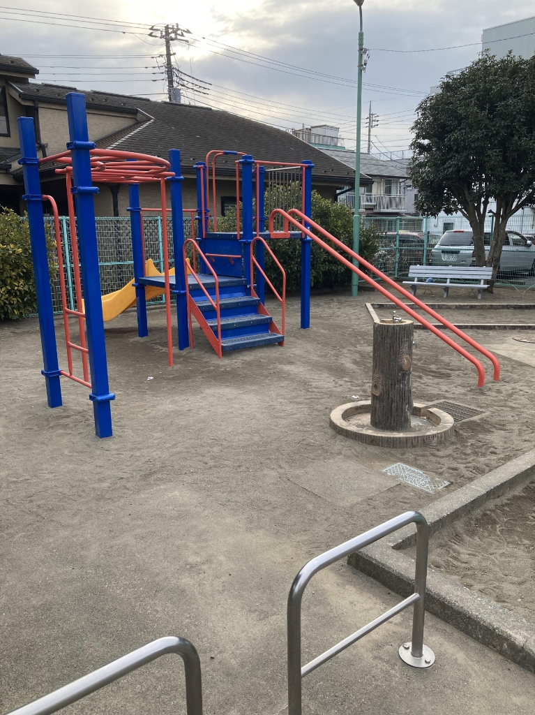 公園　小川やよい公園（公園）まで459m