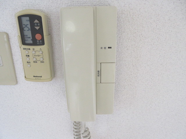 その他設備　インターホンで来訪者を確認出来ます
