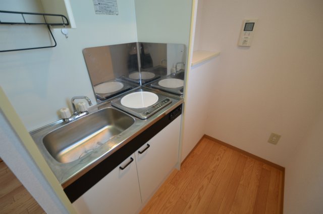 キッチン　IH1口コンロ付きのコンパクトなキッチンです！
