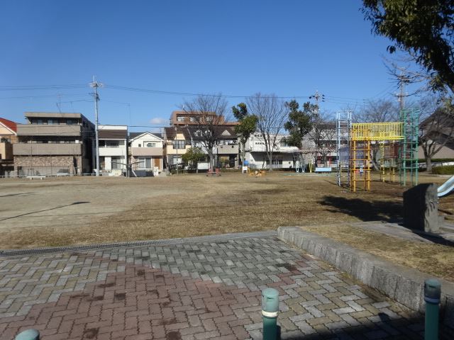 公園　南屋敷公園（公園）まで200m