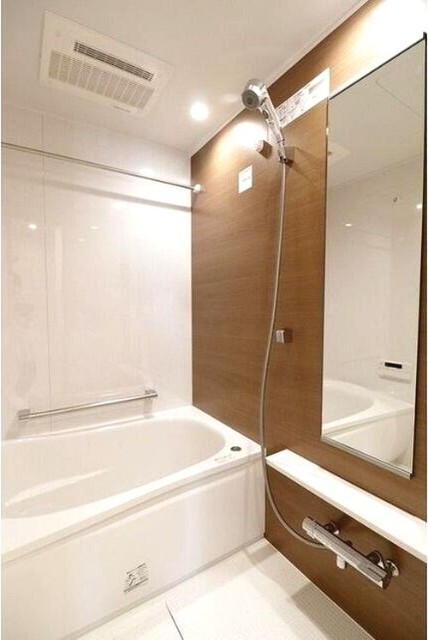 洗面設備　追焚機能付きです