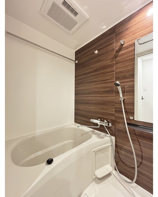 バス・シャワールーム　日々の疲れを癒すお風呂です♪