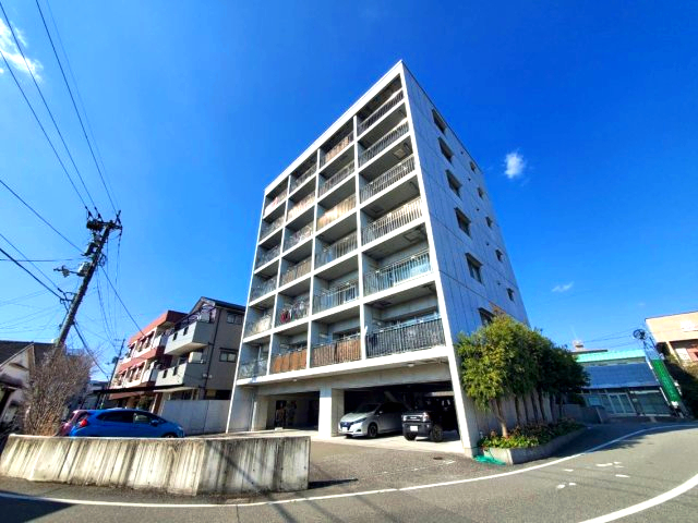 建物外観　2023年2月撮影