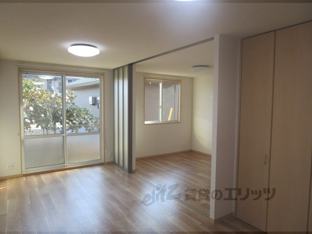 居室・リビング　リビング