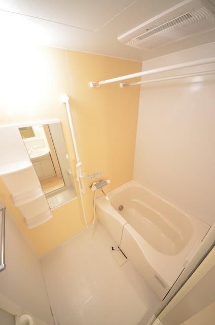 バス・シャワールーム　☆１日の疲れを洗い流す癒しの空間☆