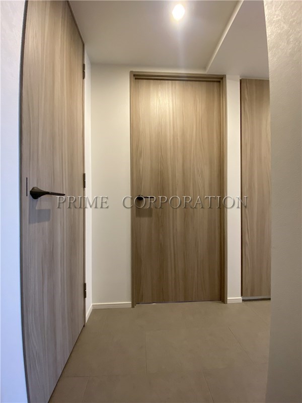 玄関　※参考写真※